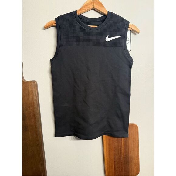 Nike Black Dri-Fit Crew Neck Sleeveless Tight-Fit Collant Tank Top Small NWT - Picture 1 of 6